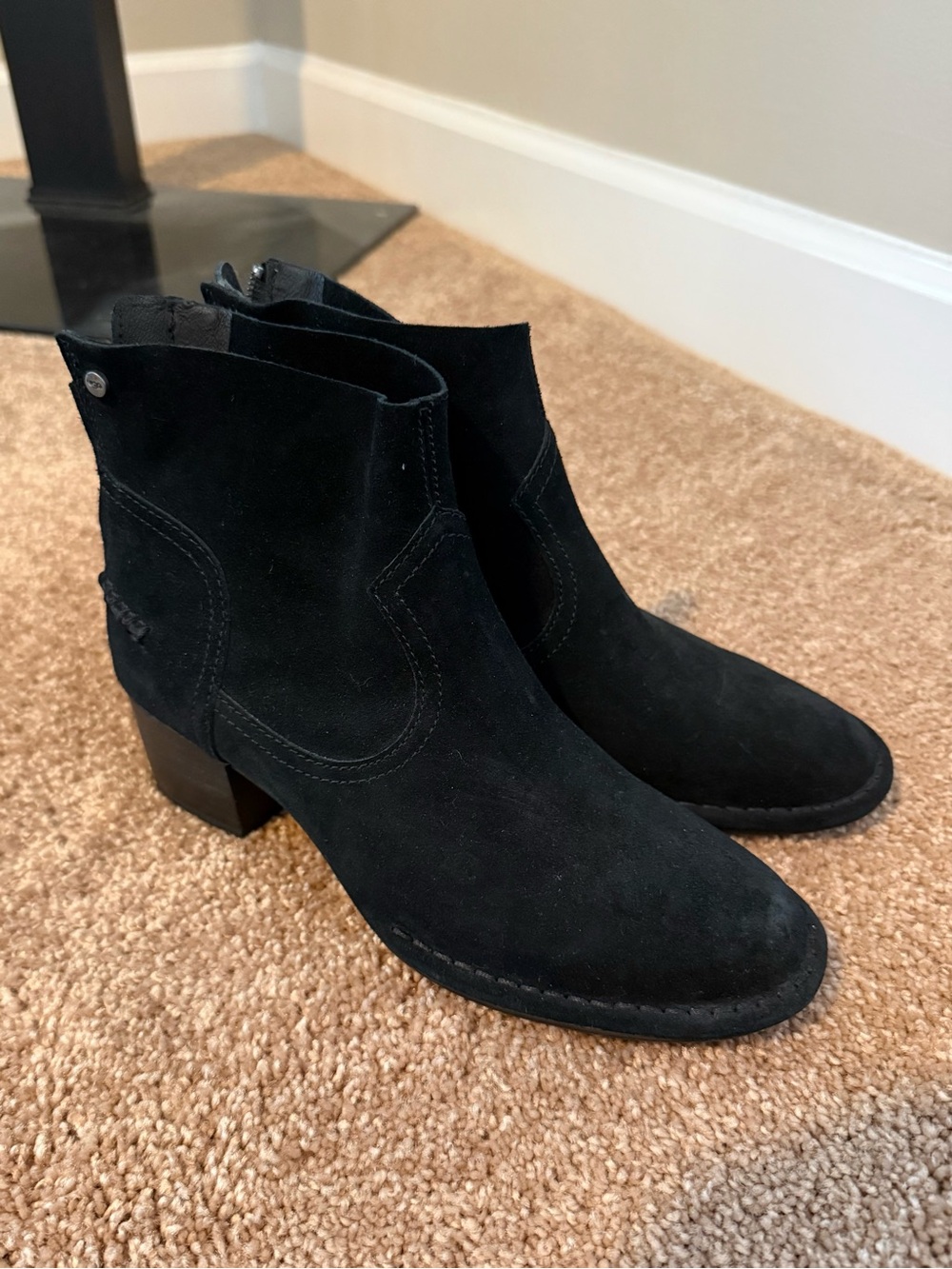 UGG Bandara Suede Ankle Boots